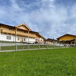 Gut Mitterlehen Appartement